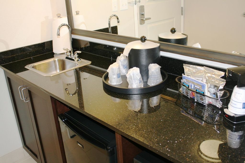 Hampton Inn & Suites Athens/Interstate 65 Oda fotoğraf